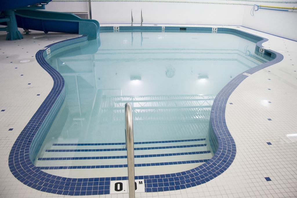 St. Albert Inn & Suites Saint Albert Extérieur photo
